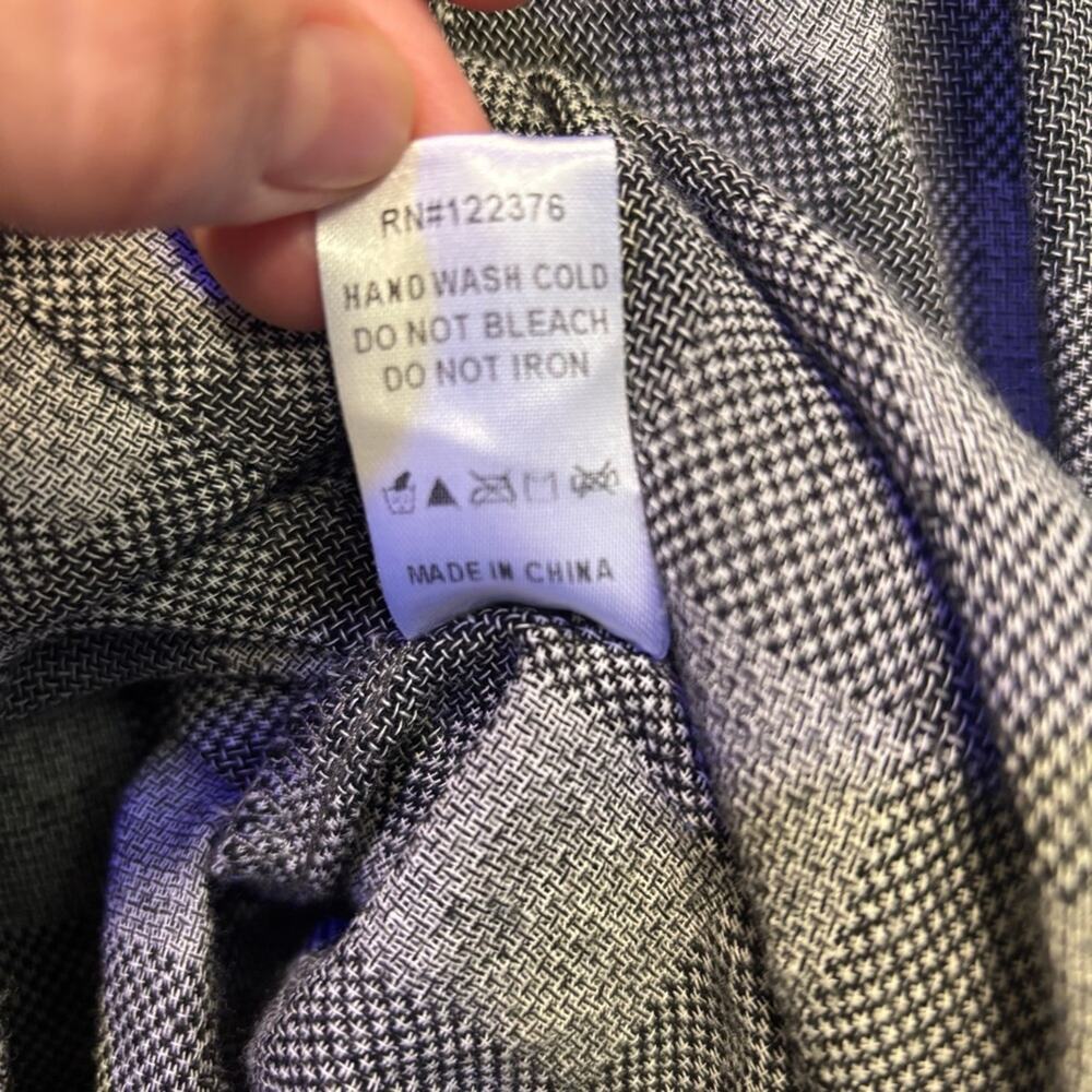 Mustard Seed Women’s Checkered Gray Button Down Shirt Size S - Picture 4 of 7